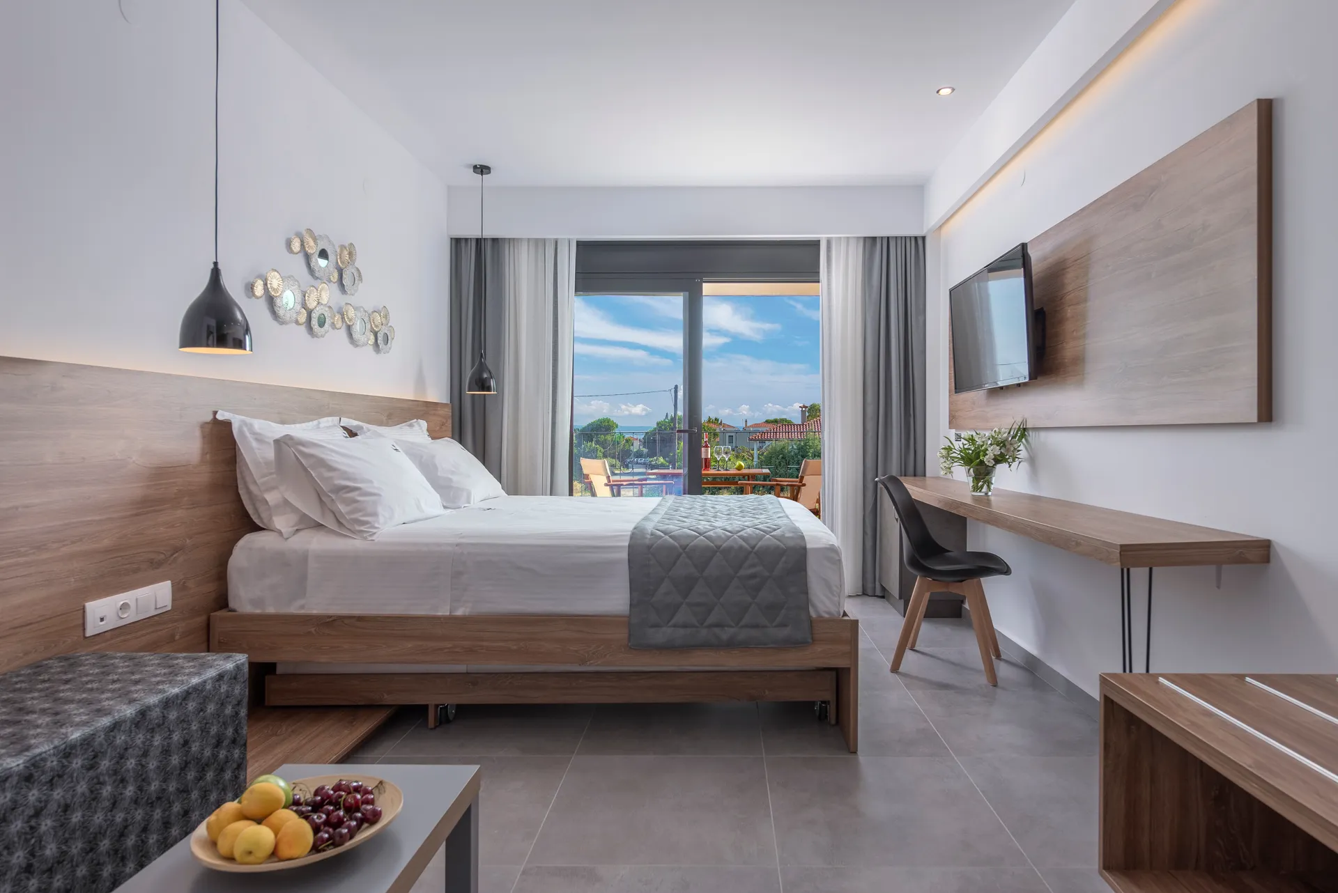 Tiara Holidays - Dandelion Premium Suites - Deluxe Suite